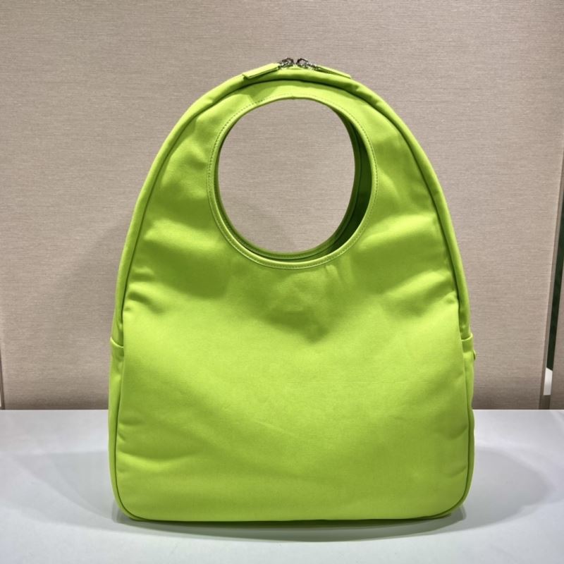 Pra*a tote bags